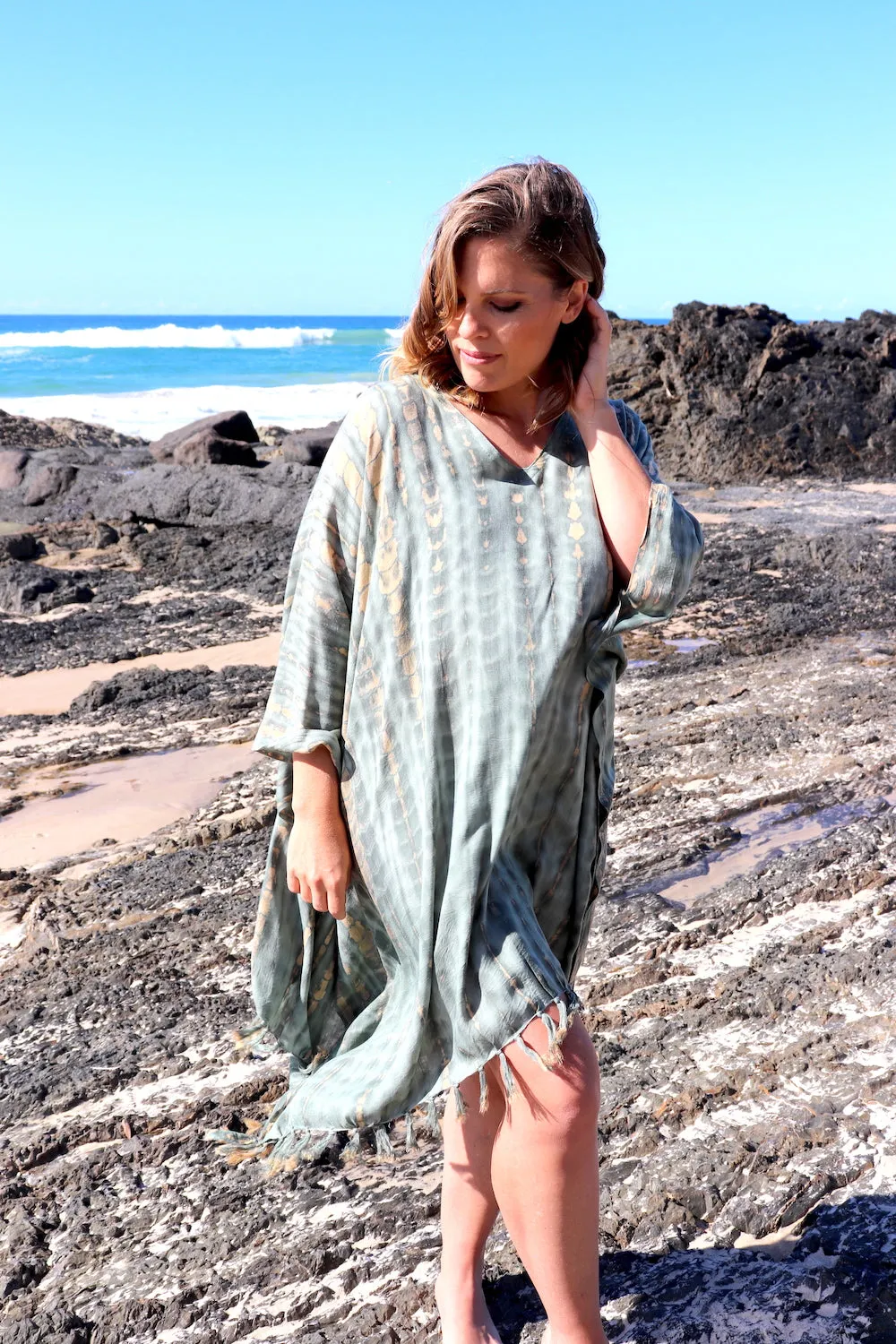 Short Kaftan With Tassels In Olive Raindrop