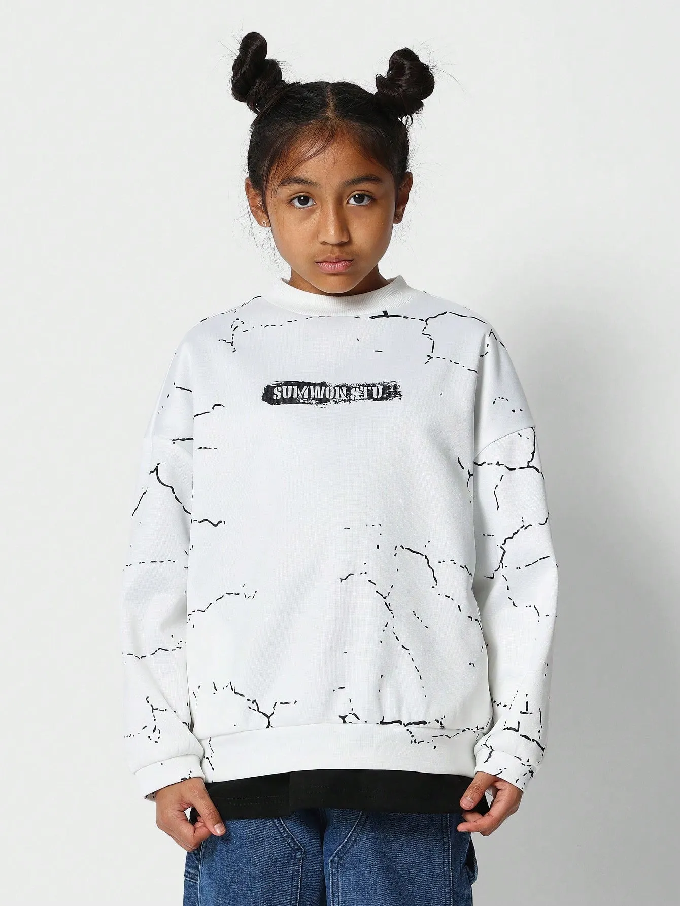 Tween Girls Vintage Crew Neck Sweatshirt With All Over Print